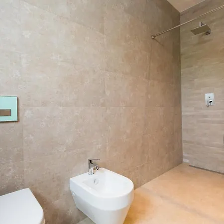 Vila Activity Nata With Pool In Porec